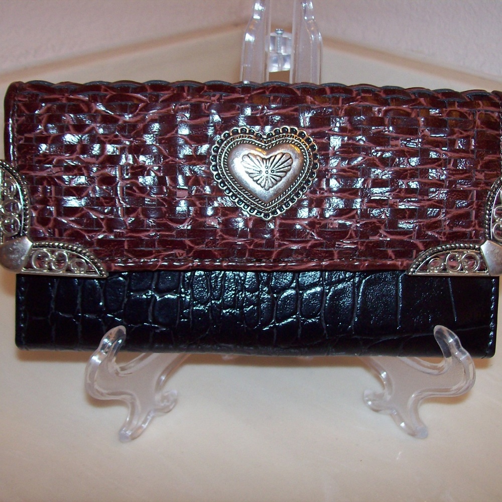 Brighton Style Women's Wallet